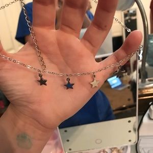 STAR LAYER NECKLACE